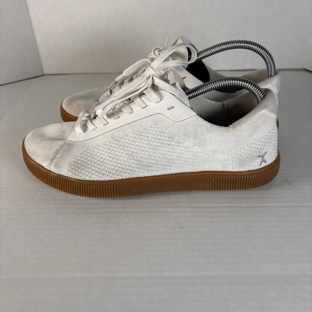Flux Adapt Trainer Sneakers Mens Size 9 White Knit Comfort Athleisure Training